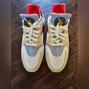 Nike hurache size 13